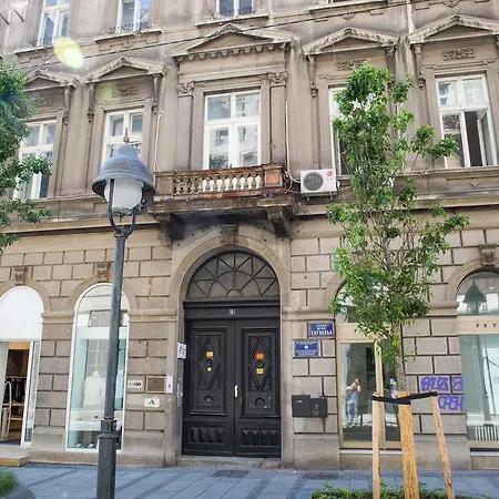 Knez Mihailova Prime